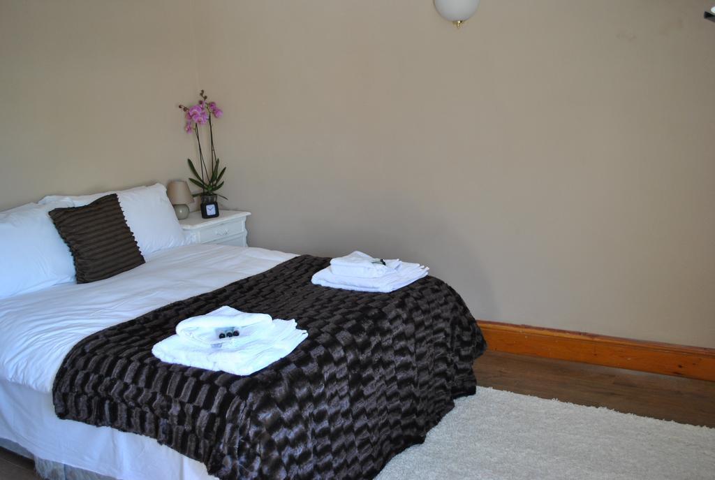 Amber Guesthouse Дербі Екстер'єр фото